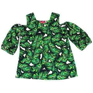 ▶️ Elaine Turner ◀️ Tropical leaf print off the shoulder top.